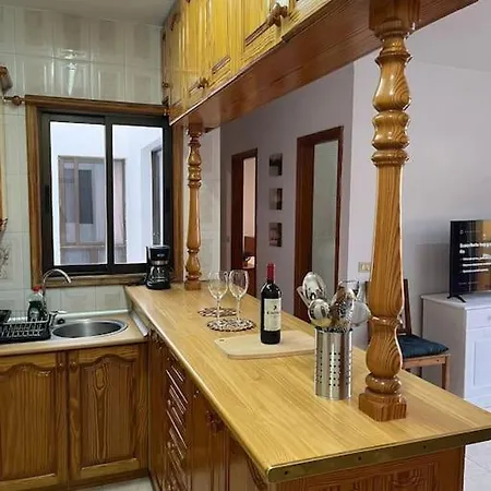 Apartamento Grosse Terrasse Mit Esstisch, Markise. Einfach Los Realejos