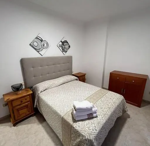 Grosse Terrasse Mit Esstisch, Markise. Einfach Apartamento *