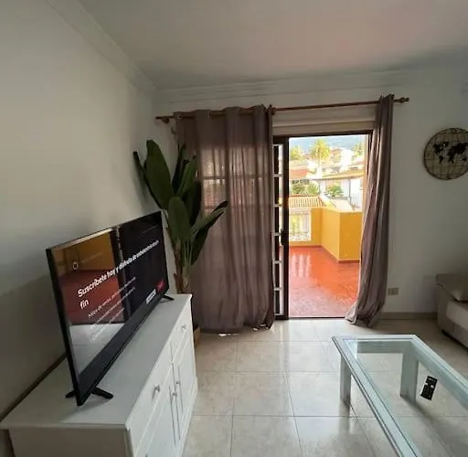 Grosse Terrasse Mit Esstisch, Markise. Einfach Apartamento Los Realejos